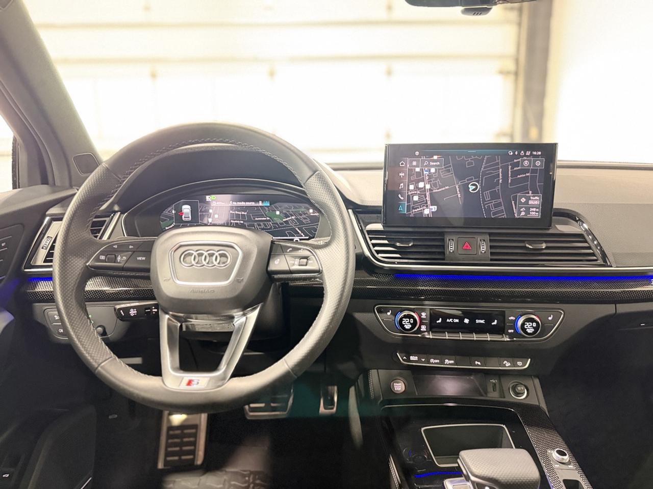 2023 Audi SQ5 Technik Photo