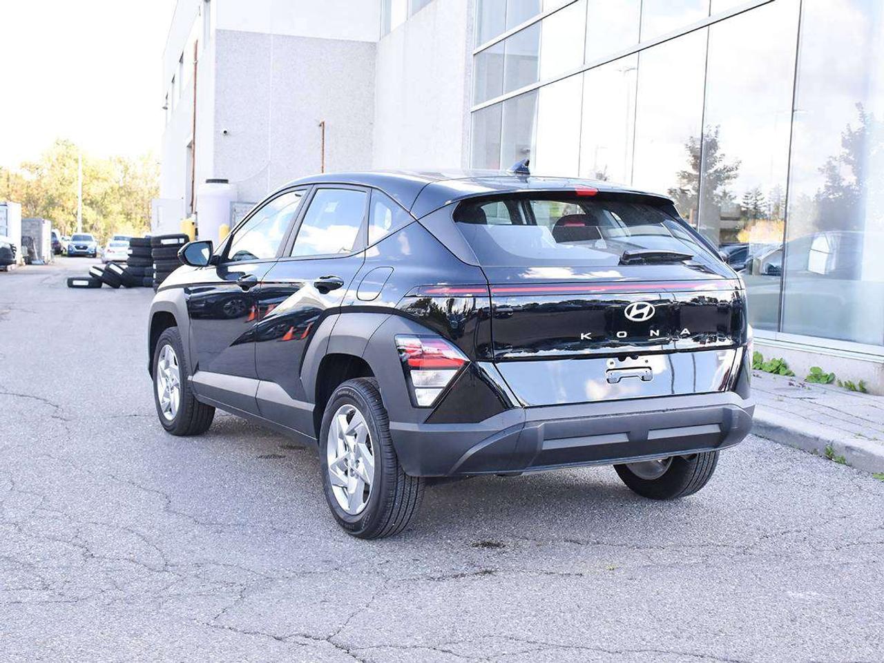 2026 Hyundai KONA 2.0L Essential AWD demo used Photo