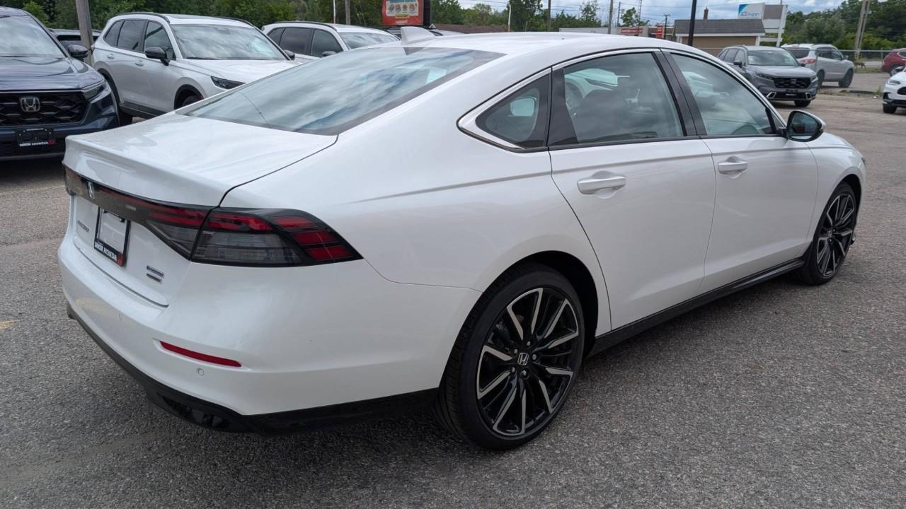 2026 Honda Accord Hybrid Touring 4dr Sedan Photo