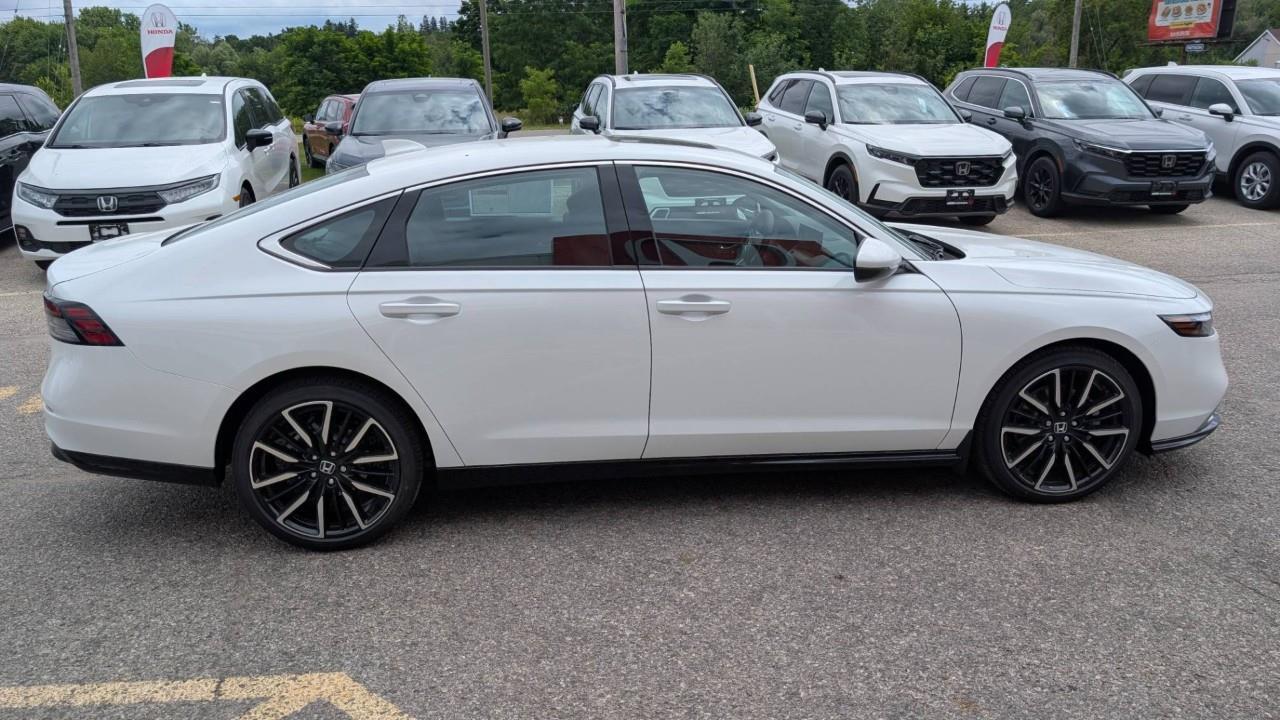 2026 Honda Accord Hybrid Touring 4dr Sedan Photo