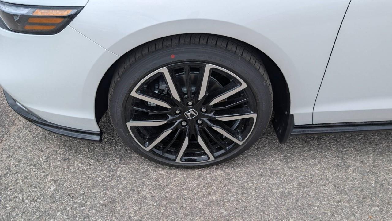 2026 Honda Accord Hybrid Touring 4dr Sedan Photo
