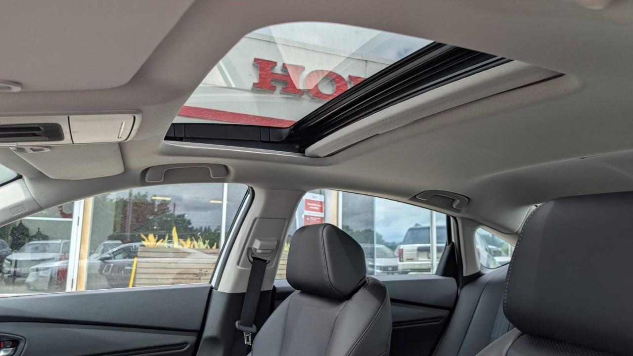 2026 Honda Accord Hybrid Touring 4dr Sedan Photo