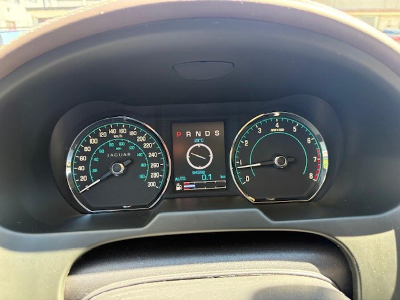 2013 Jaguar XF 3.0L 4dr All-Wheel Drive Sedan Photo