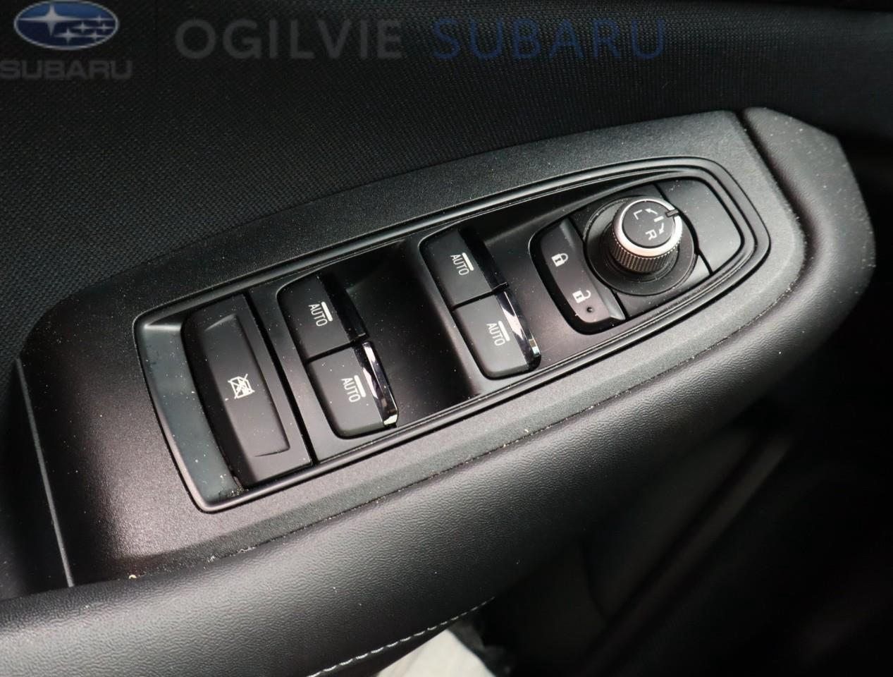 2020 Subaru Outback Touring 4dr All-Wheel Drive Photo