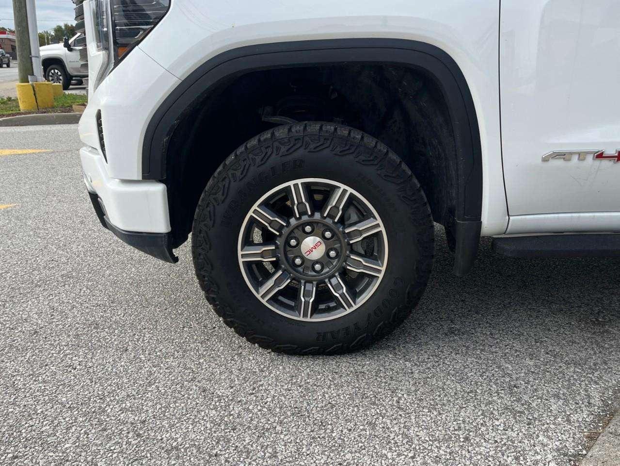 2026 GMC Sierra 1500 AT4 CPO RATES APPLY @ 0.99%-5.49% OAC Photo