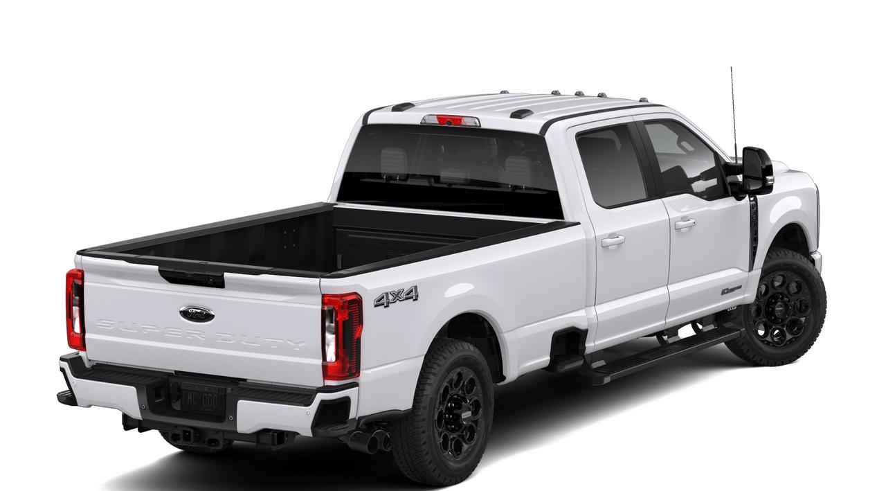 2026 Ford F-350 Super Duty SRW XLT 4WD CREW CAB 8' BOX Photo2