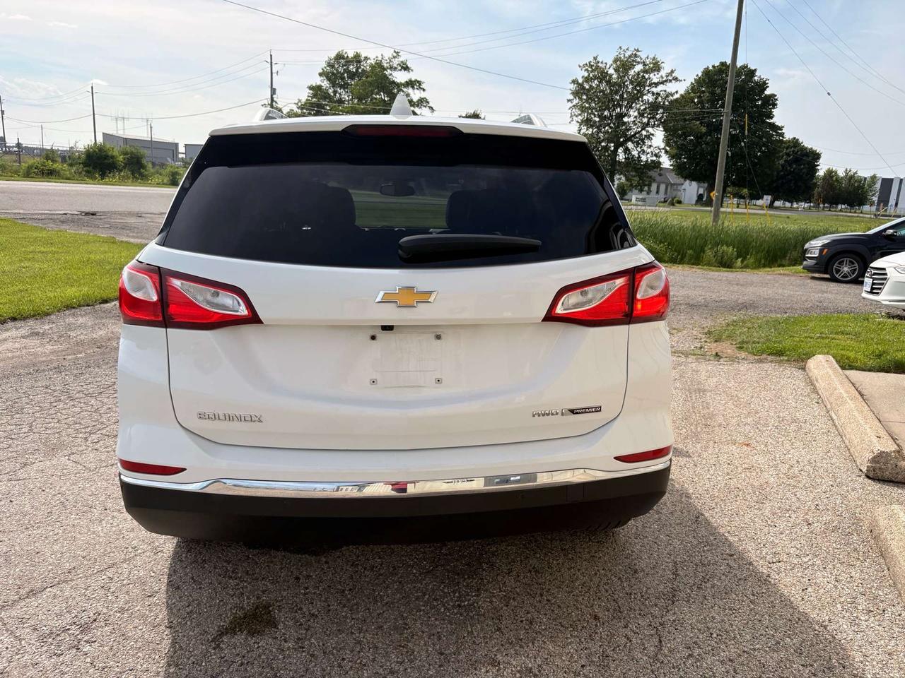 2018 Chevrolet Equinox Premier AWD 4DR, NAV, Lane Assist, Heated Steering, Photo