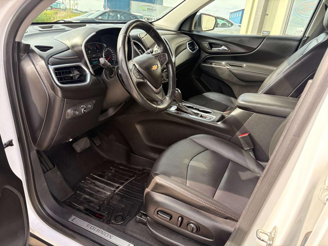 2018 Chevrolet Equinox Premier AWD 4DR, NAV, Lane Assist, Heated Steering, Photo