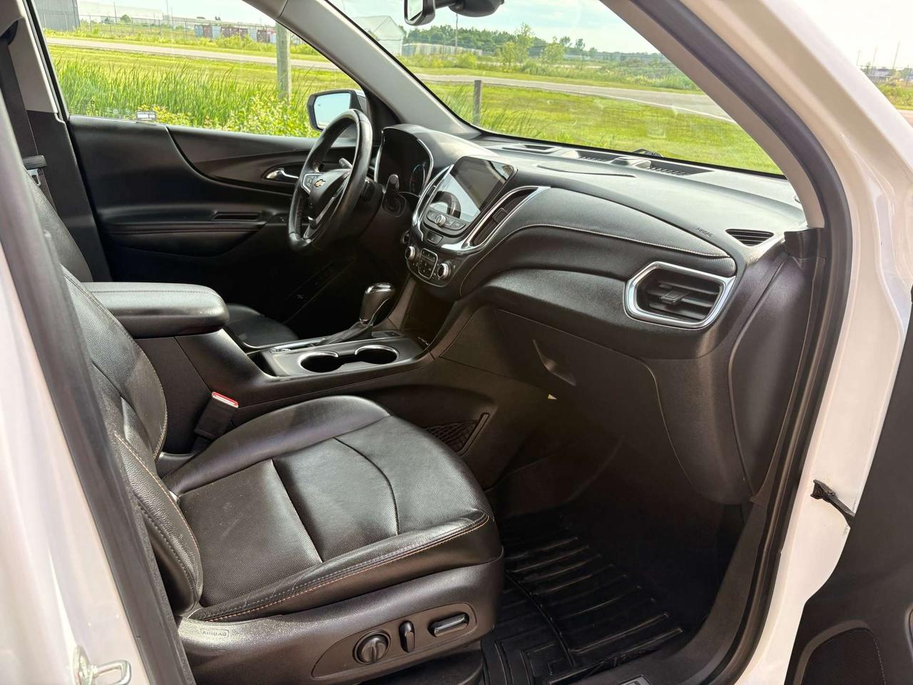 2018 Chevrolet Equinox Premier AWD 4DR, NAV, Lane Assist, Heated Steering, Photo