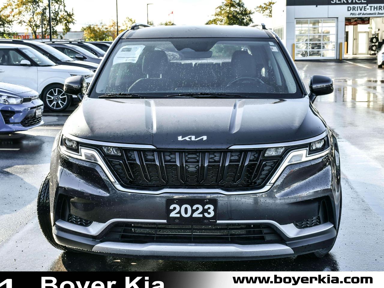 2023 Kia Carnival LX+ FWD Photo