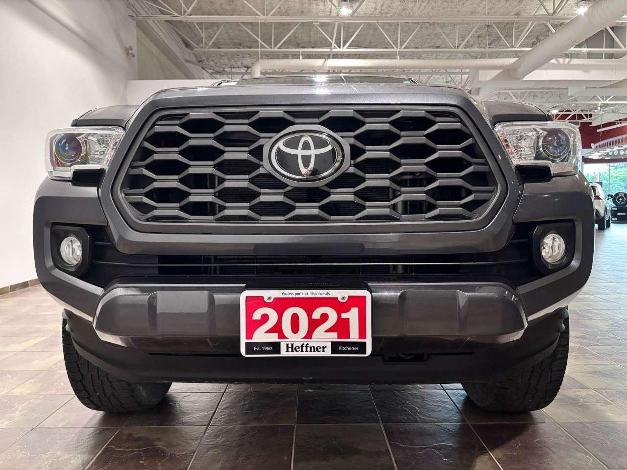 2021 Toyota Tacoma 4x4 Double Cab Auto Photo