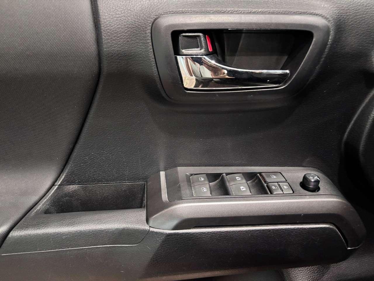 2021 Toyota Tacoma 4x4 Double Cab Auto Photo