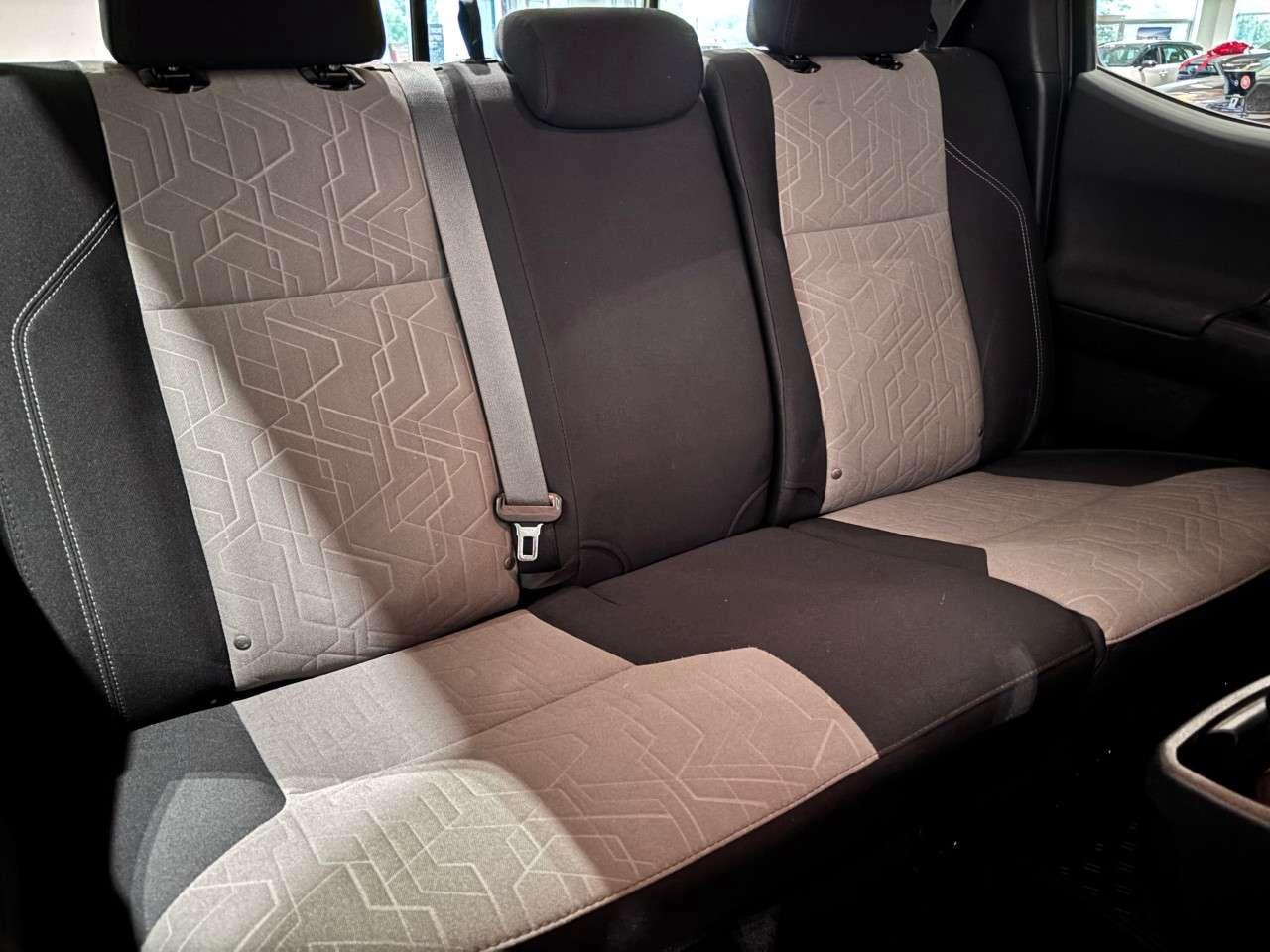 2021 Toyota Tacoma 4x4 Double Cab Auto Photo