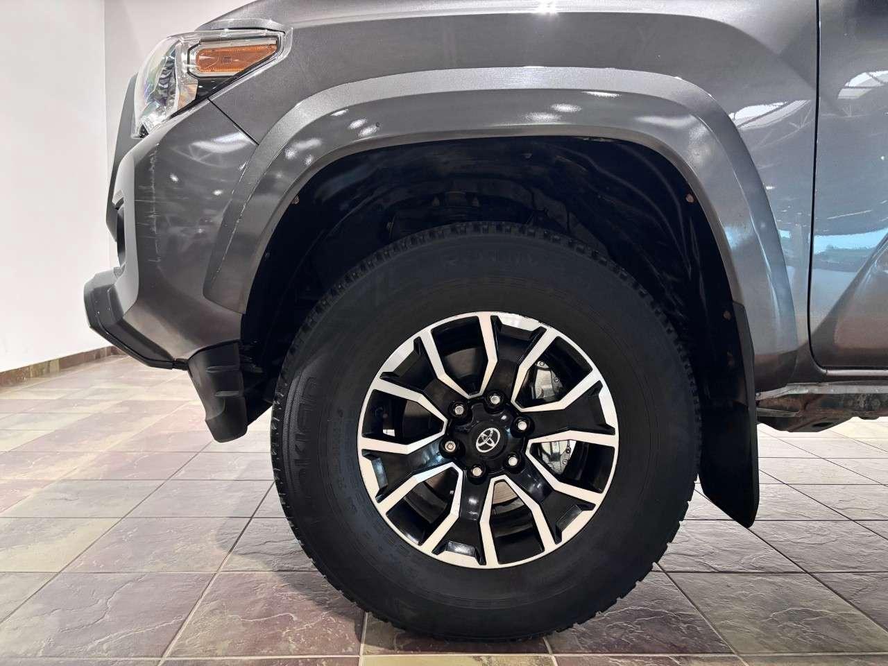 2021 Toyota Tacoma 4x4 Double Cab Auto Photo