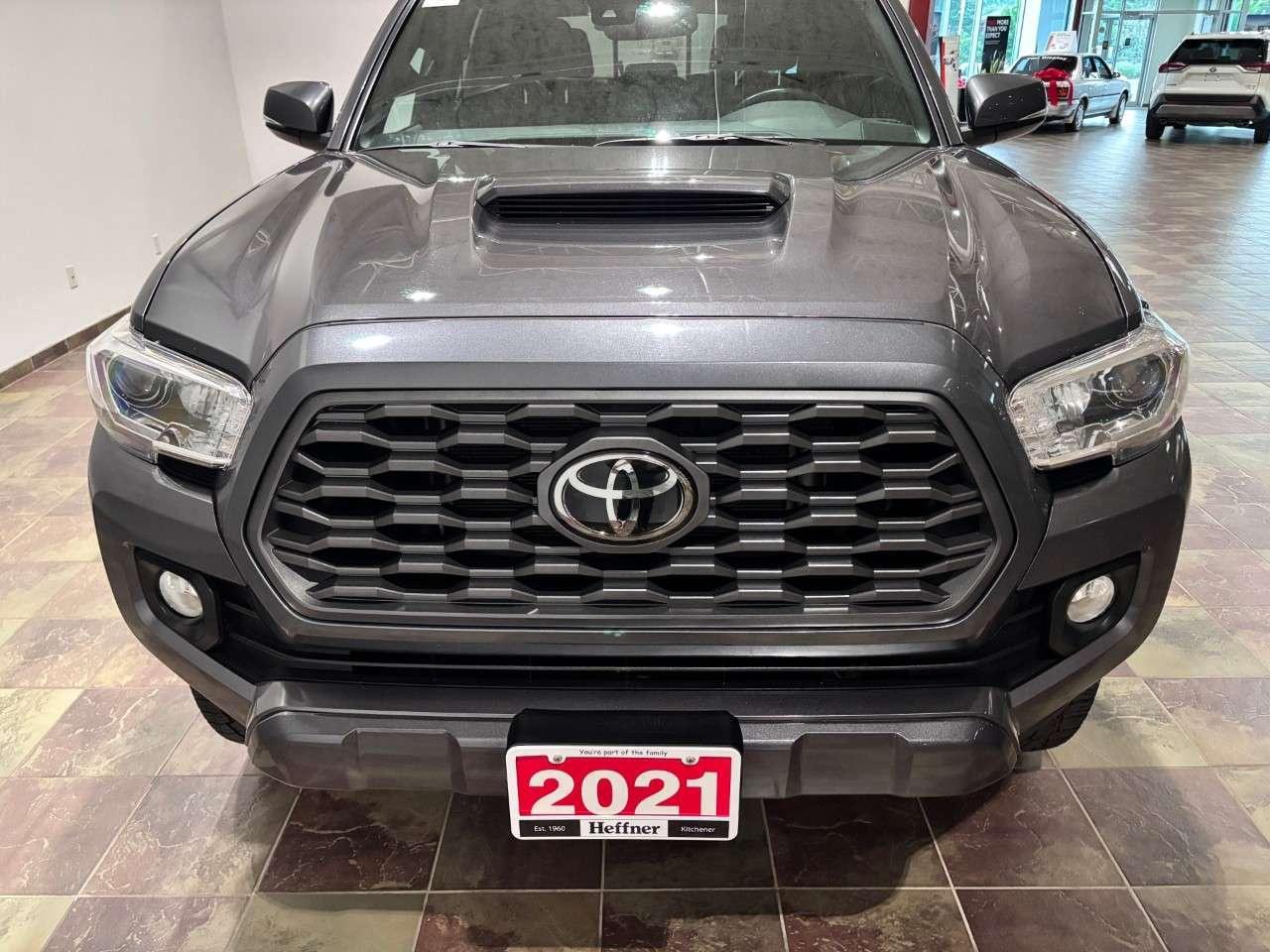 2021 Toyota Tacoma 4x4 Double Cab Auto Photo