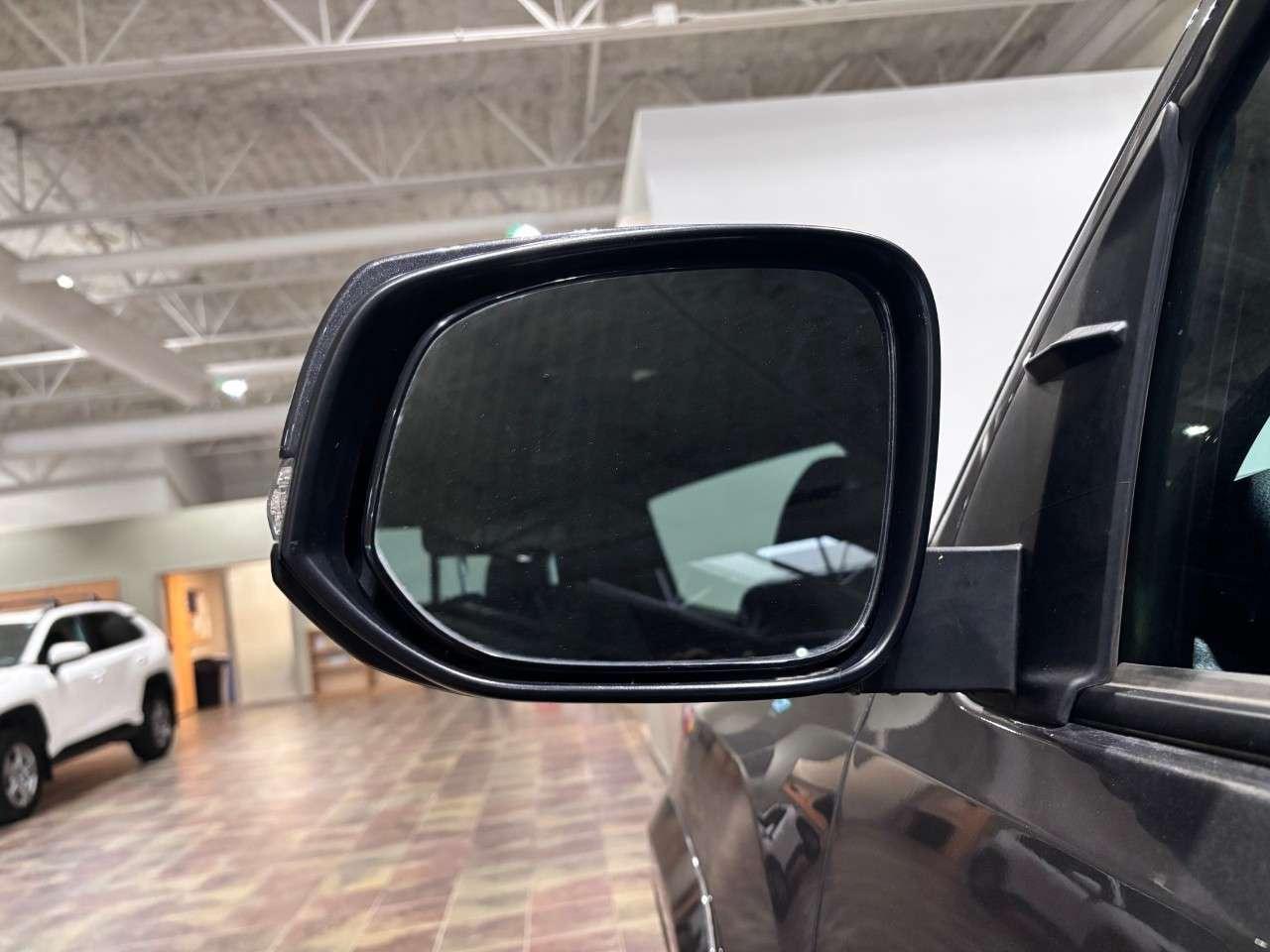 2021 Toyota Tacoma 4x4 Double Cab Auto Photo