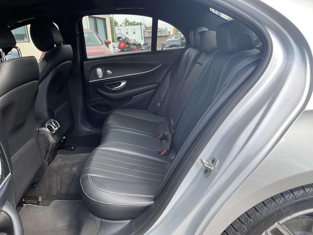 2019 Mercedes-Benz E-Class E300 4MATIC Sedan - AMG PKG! BURMESTER! INTELLIGENT DRIVE! Photo
