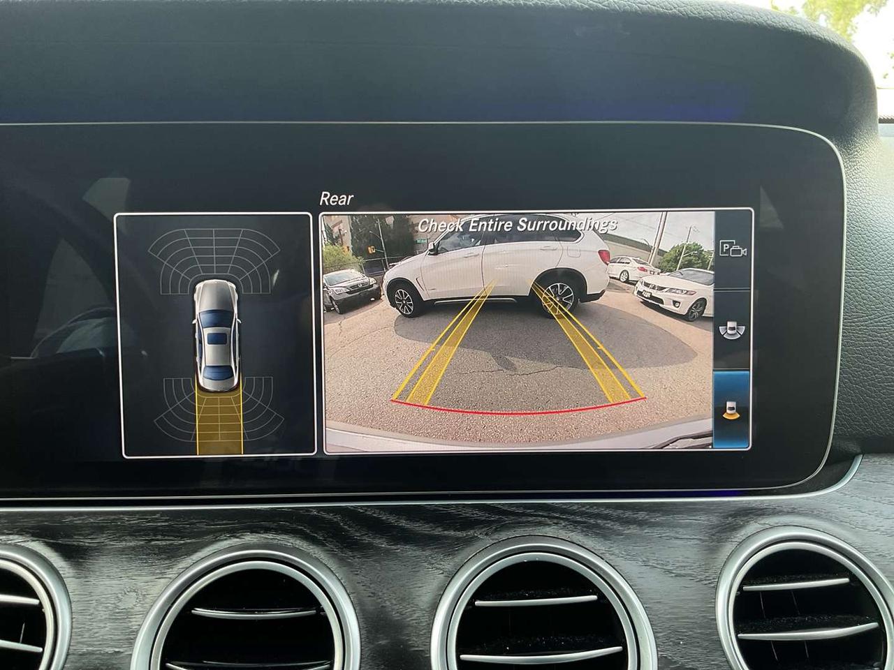 2019 Mercedes-Benz E-Class E300 4MATIC Sedan - AMG PKG! BURMESTER! INTELLIGENT DRIVE! Photo