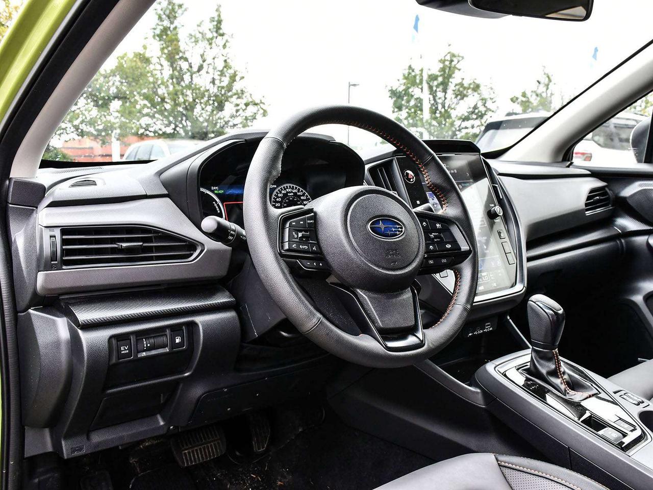 2026 Subaru Crosstrek HYBRID LIMITED   AWD   1OWNER   360 CAM   SUNROOF Photo