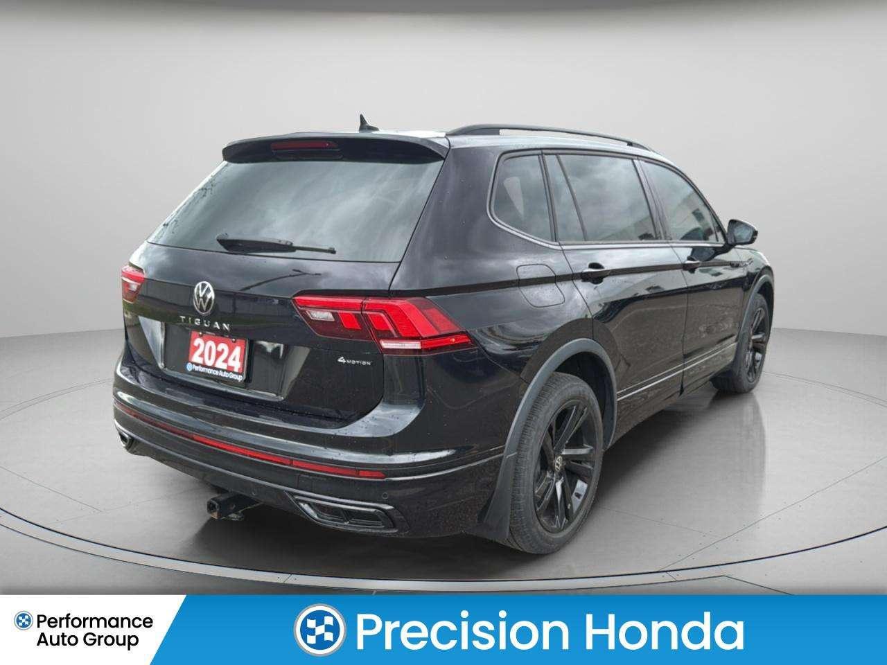 2024 Volkswagen Tiguan Comfortline R-Line Black Edition Photo4