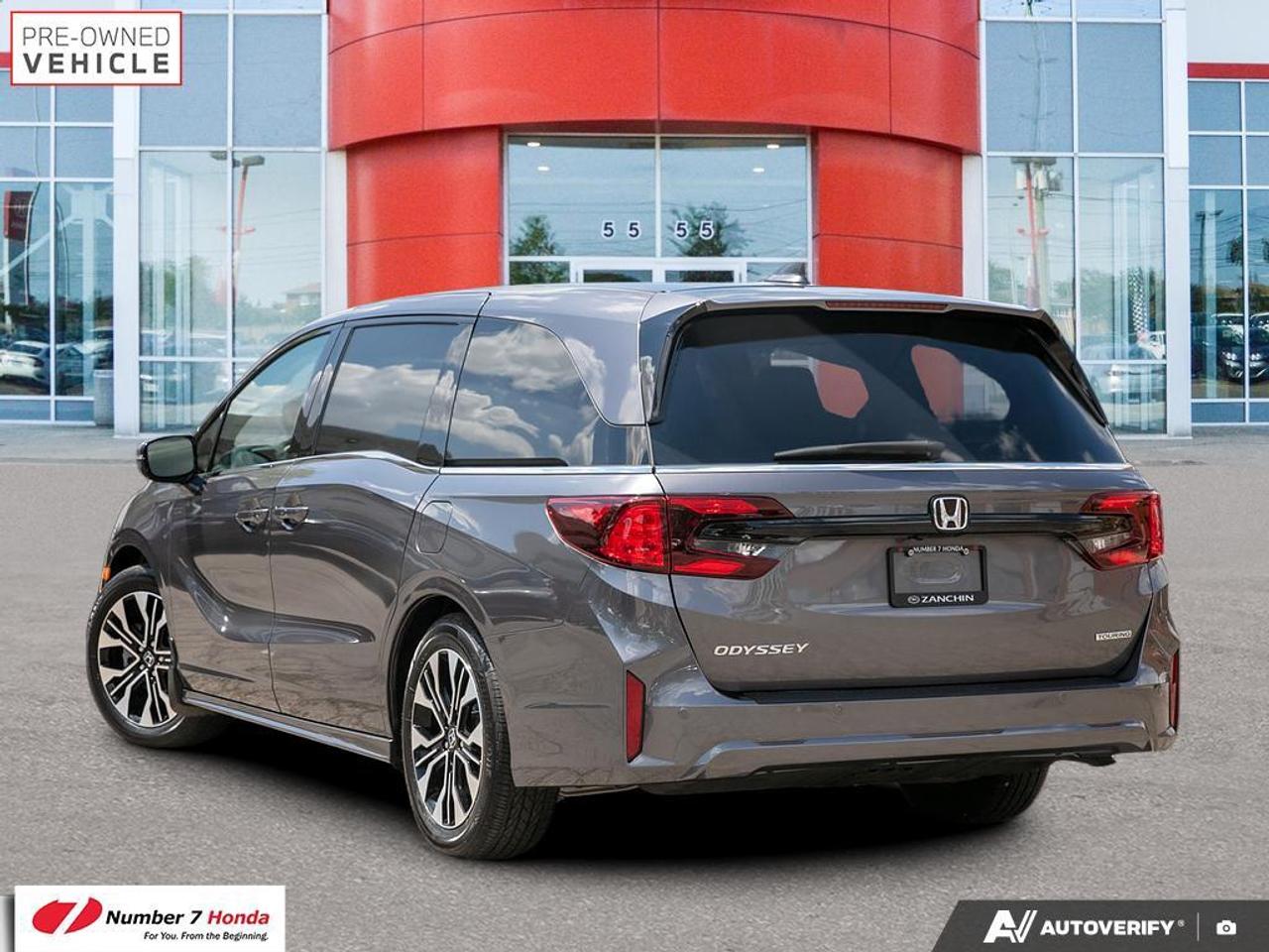 2025 Honda Odyssey Touring *EXTENDED FACTORY WARRANTY*NO REPORTED ACC Photo3