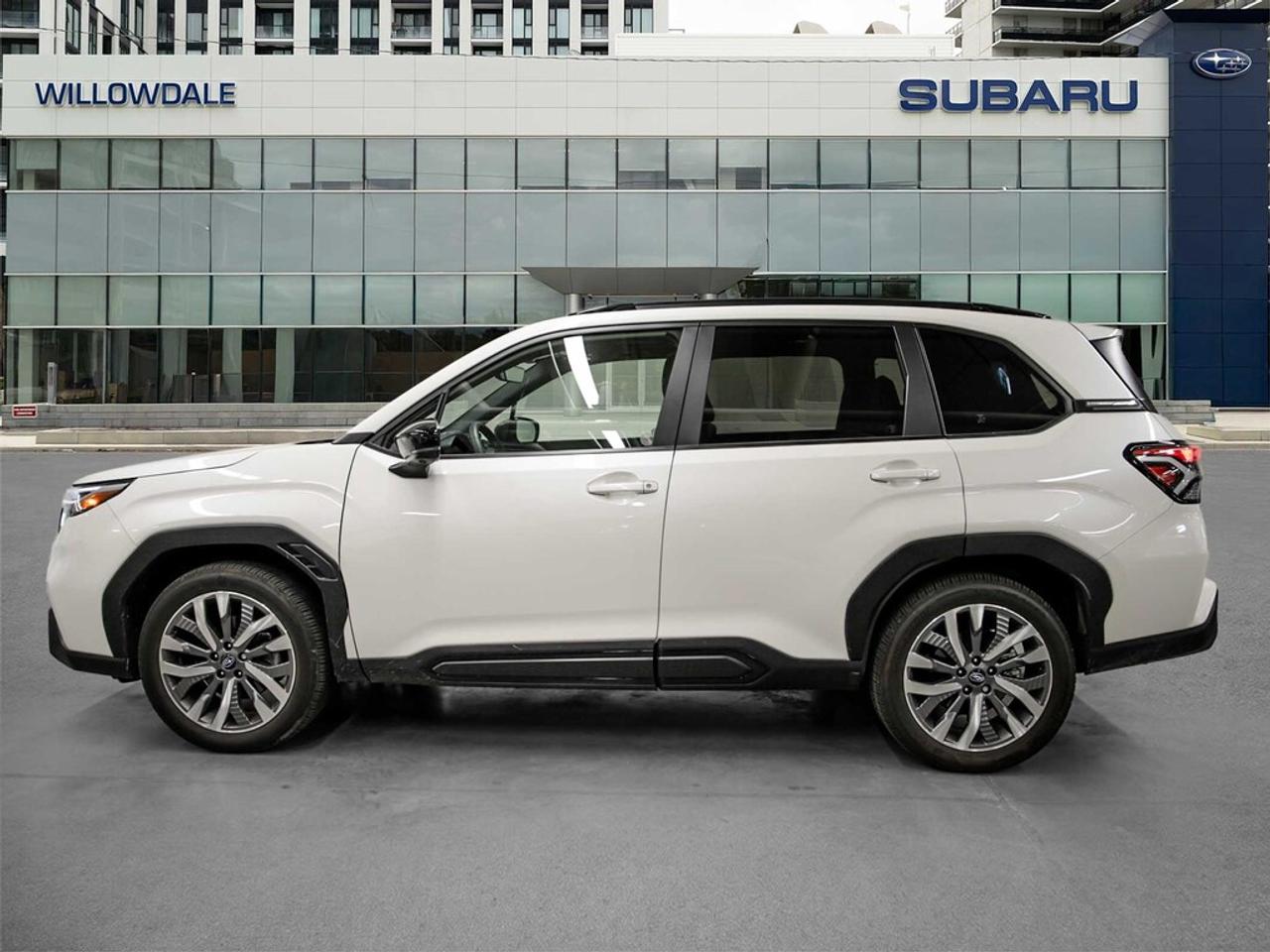 2025 Subaru Forester  Photo3
