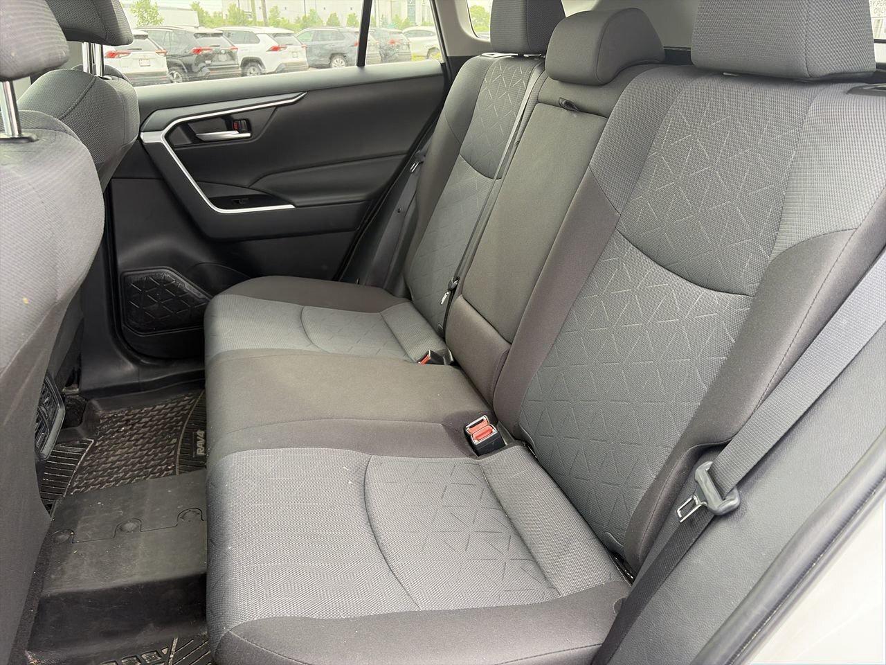 2025 Toyota RAV4 Hybrid XLE AWD SUNROOF   HEAT STEER   BLINDSPOT MONITOR Photo