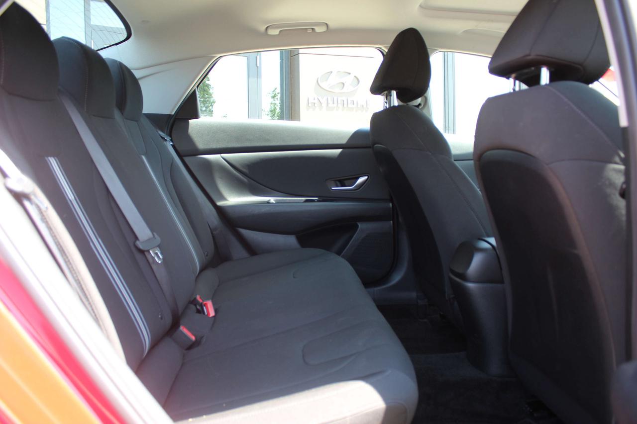 2023 Hyundai Elantra Preferred IVT w/Tech Pkg Photo