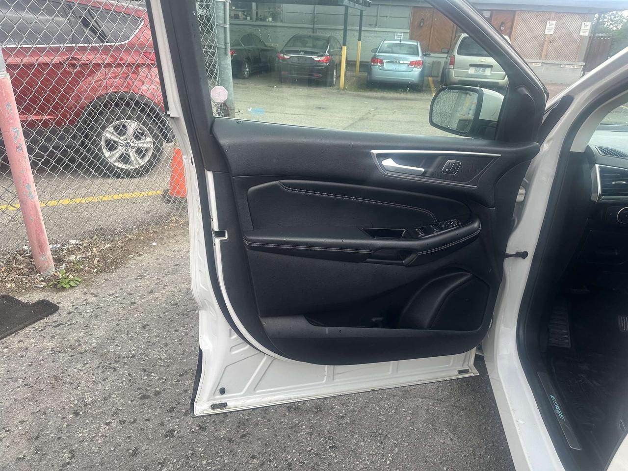 2015 Ford Edge *** BLOWOUT SALE *** Photo