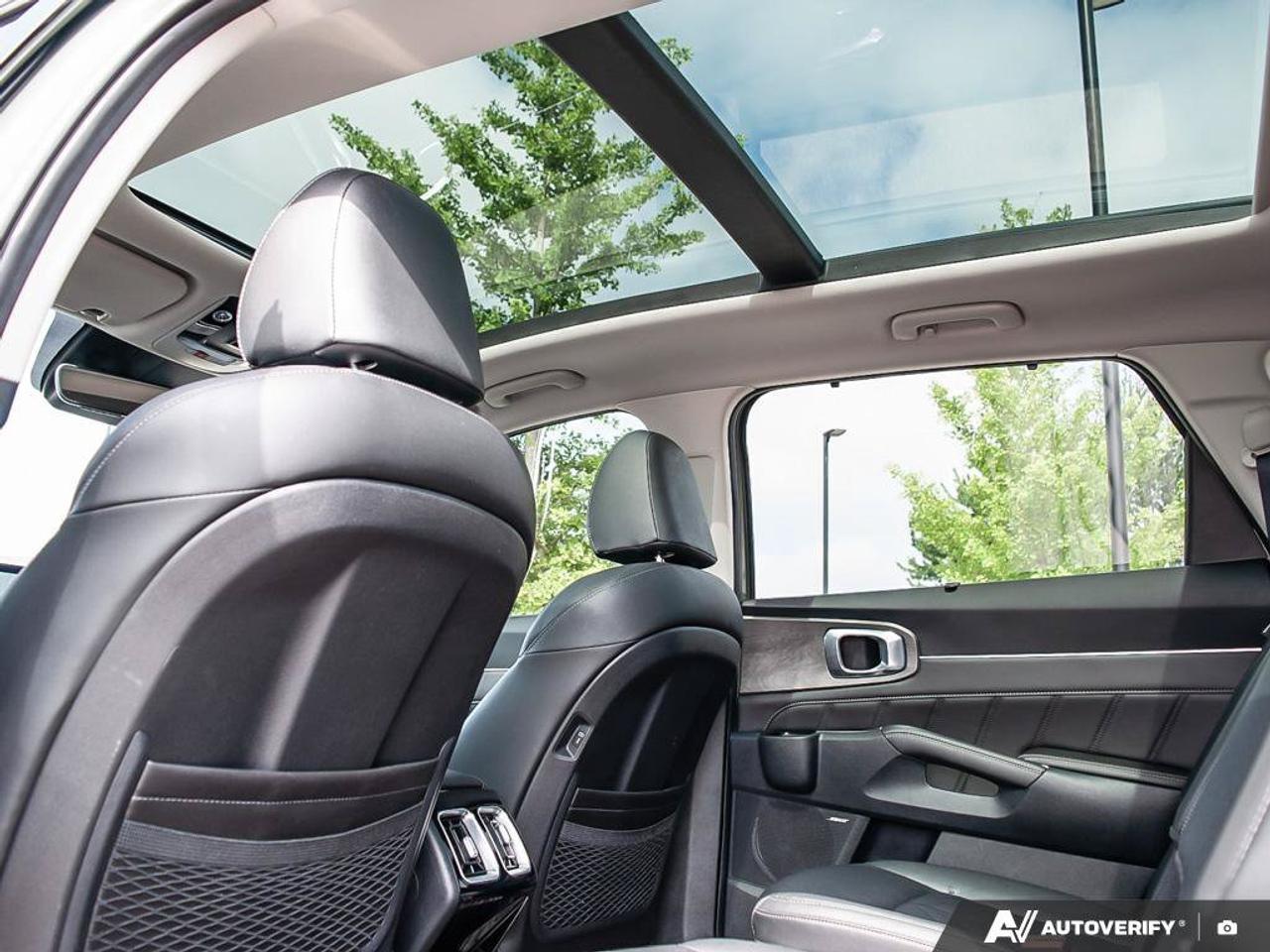 2024 Kia Sorento X-LINE Limited   AWD   Leather   Heated & Cooled S Photo