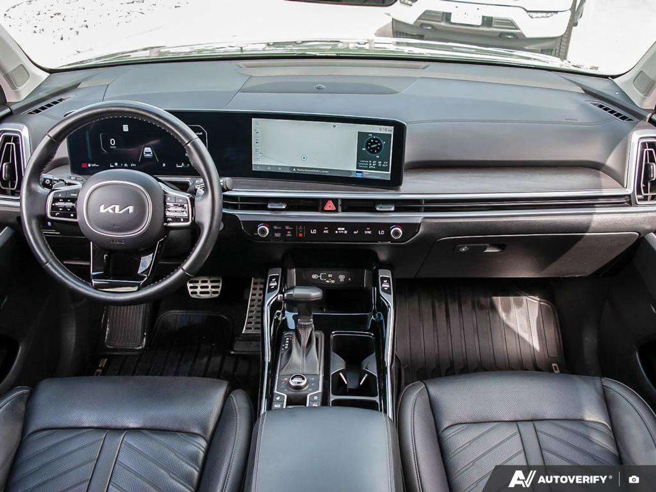 2024 Kia Sorento X-LINE Limited   AWD   Leather   Heated & Cooled Seats   Sunroof Photo
