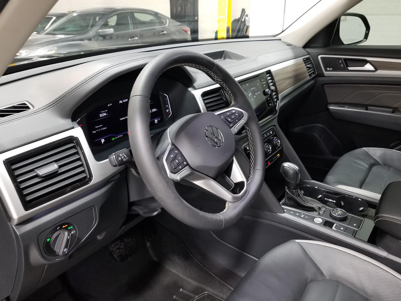 2023 Volkswagen Atlas 3.6 FSI Highline 4dr All-Wheel Drive 4MOTION Photo