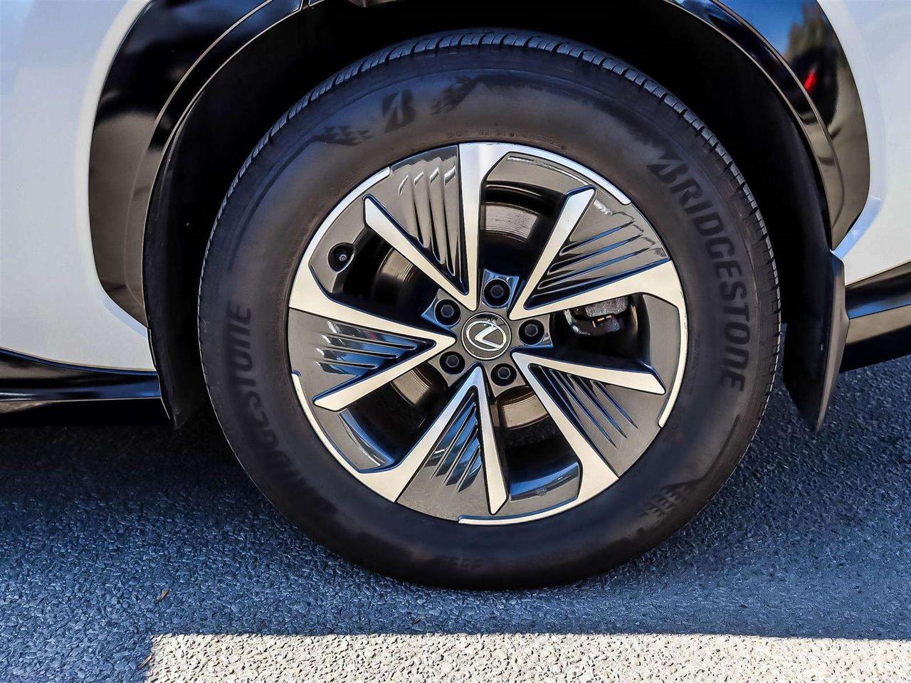 2024 Lexus RZ SIGNATURE ELECTRIC AWD ADAPTIVE CRUISE Photo