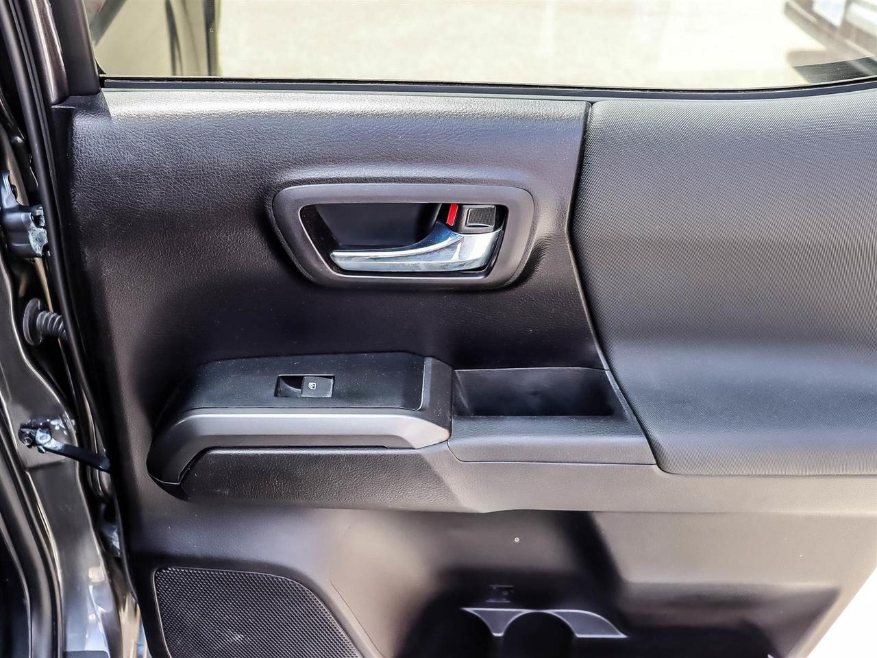 2020 Toyota Tacoma Trd Sport Premium Leather Roof Safety Certified Photo