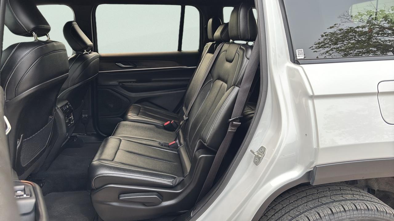 2024 Jeep Grand Cherokee LIMITED L Photo