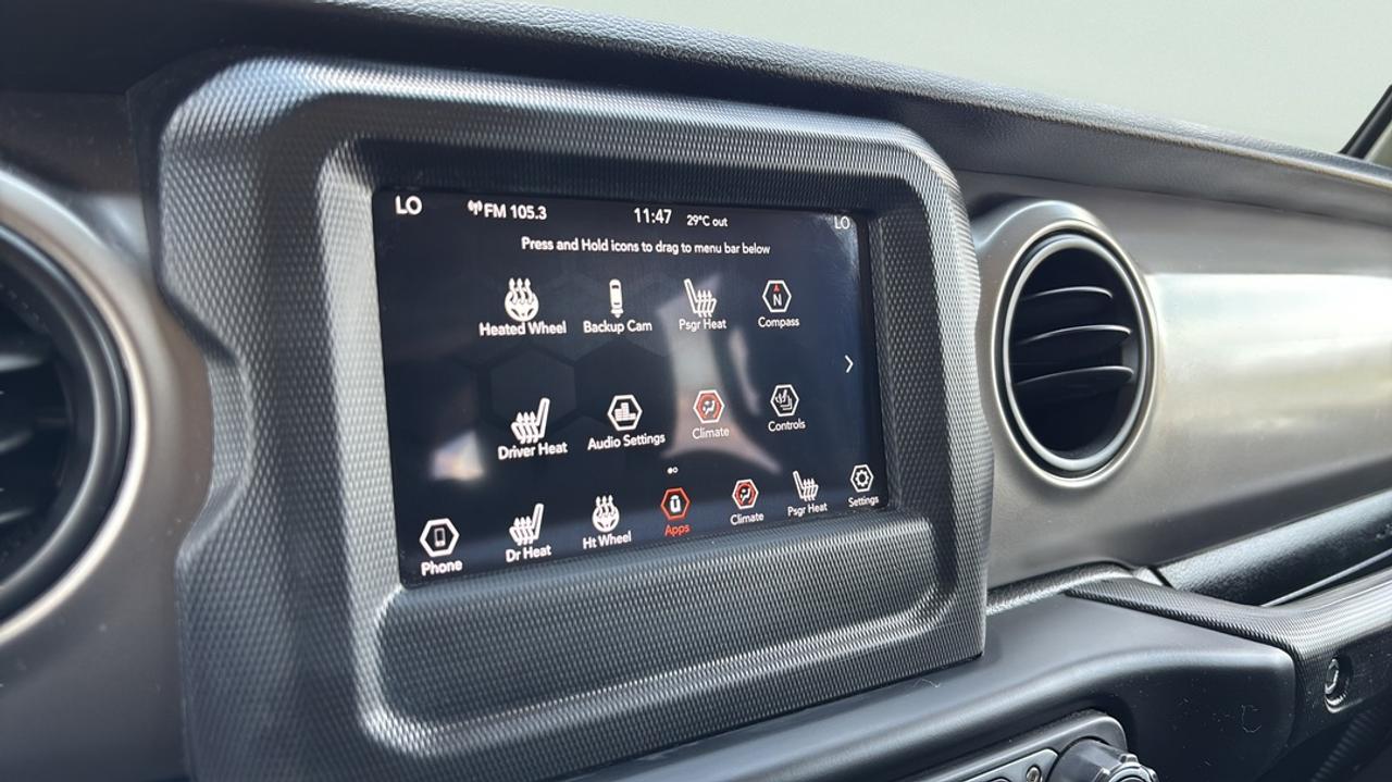 2021 Jeep Wrangler Sport S Photo