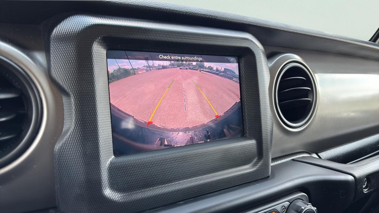2021 Jeep Wrangler Sport S Photo