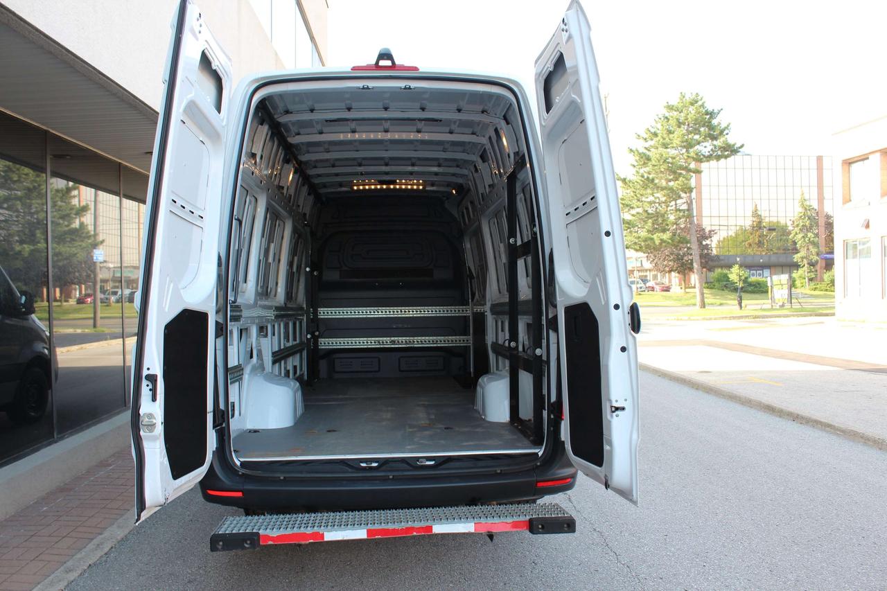 2019 Mercedes-Benz Sprinter 3500 - "SINGLE REAR WHEEL" - "3.0L DIESEL" Photo