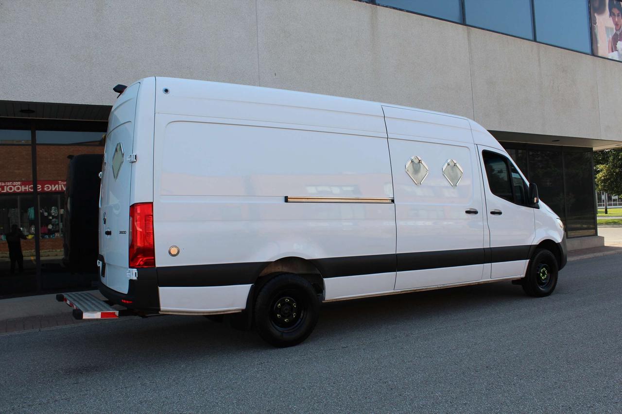 2019 Mercedes-Benz Sprinter 3500 - "SINGLE REAR WHEEL" - "3.0L DIESEL" Photo