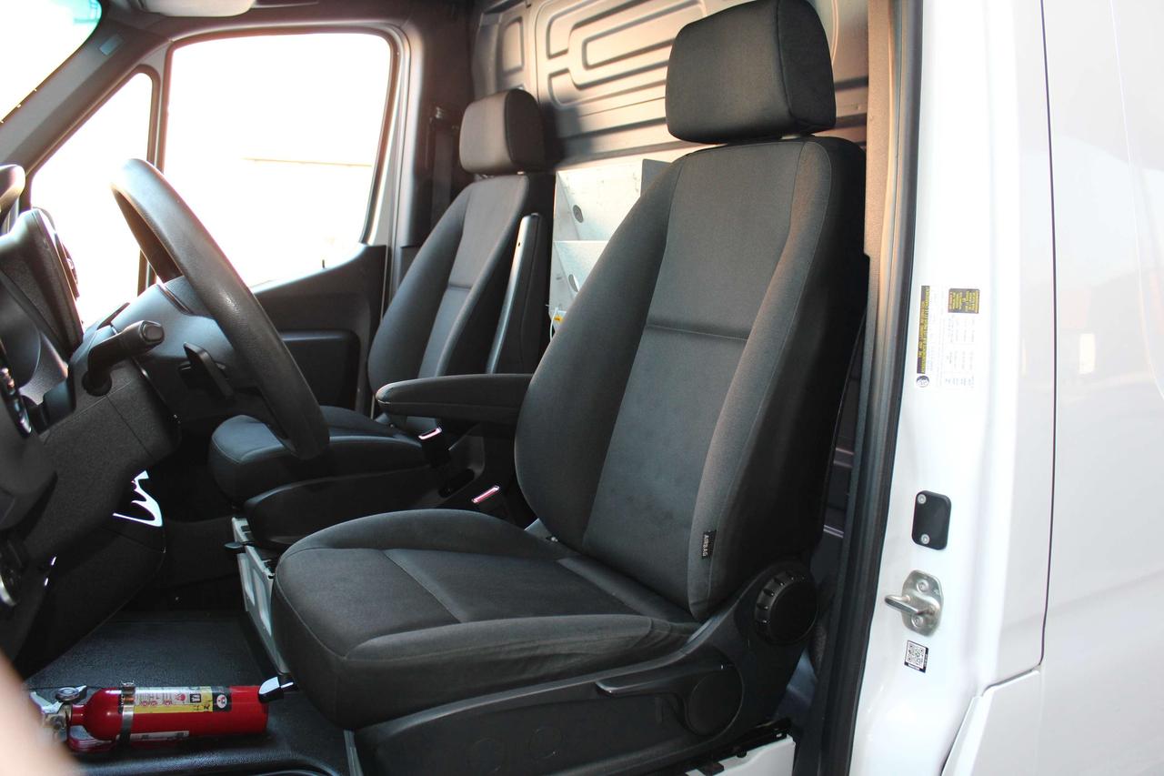 2019 Mercedes-Benz Sprinter 3500 - "SINGLE REAR WHEEL" - "3.0L DIESEL" Photo