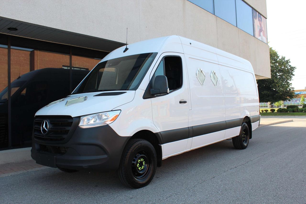 2019 Mercedes-Benz Sprinter 3500 - "SINGLE REAR WHEEL" - "3.0L DIESEL" Photo