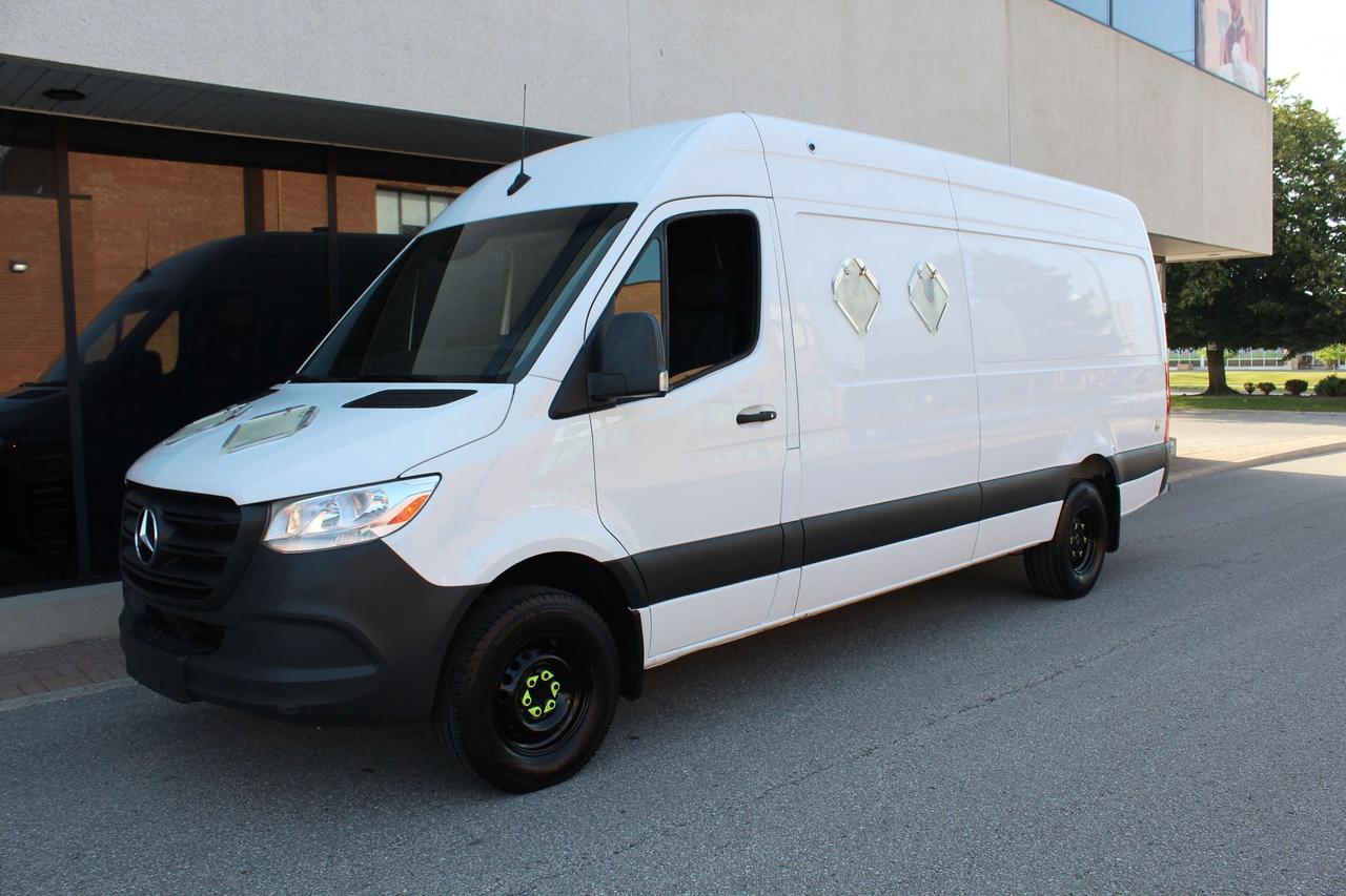 2019 Mercedes-Benz Sprinter 3500 - "SINGLE REAR WHEEL" - "3.0L DIESEL" Photo