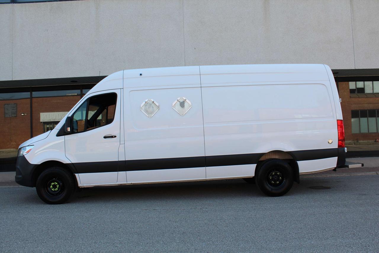 2019 Mercedes-Benz Sprinter 3500 - "SINGLE REAR WHEEL" - "3.0L DIESEL" Photo