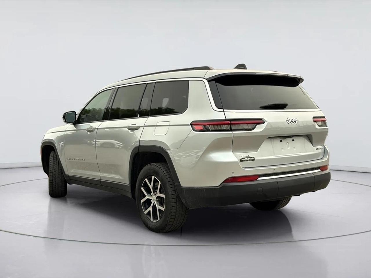 2024 Jeep Grand Cherokee L LIMITED L Photo