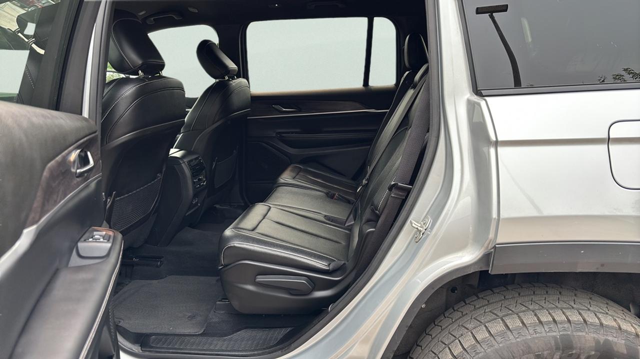 2024 Jeep Grand Cherokee LIMITED L Photo