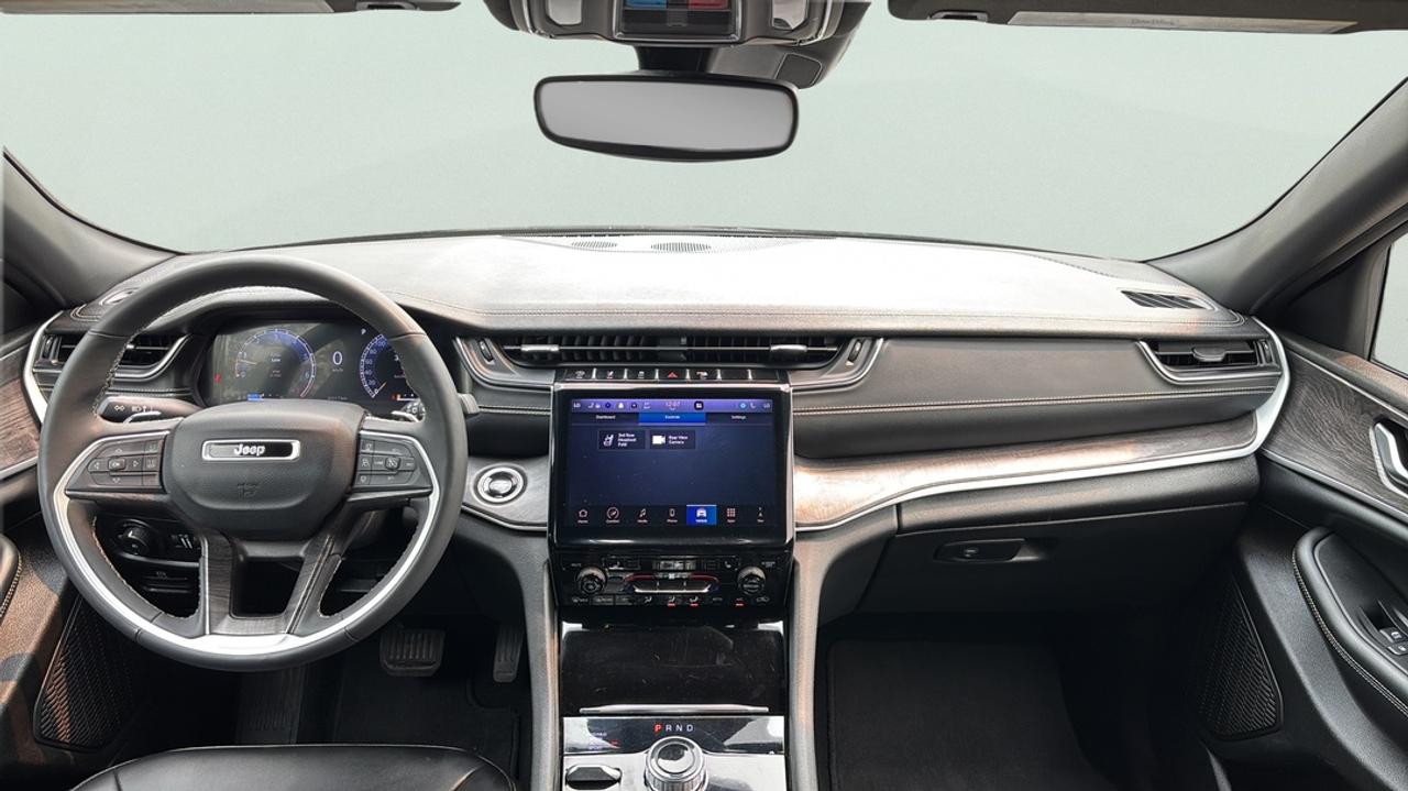 2024 Jeep Grand Cherokee LIMITED L Photo