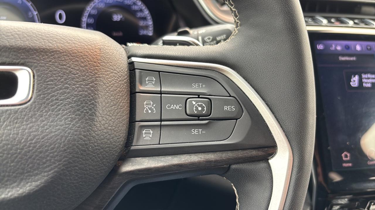 2024 Jeep Grand Cherokee LIMITED L Photo