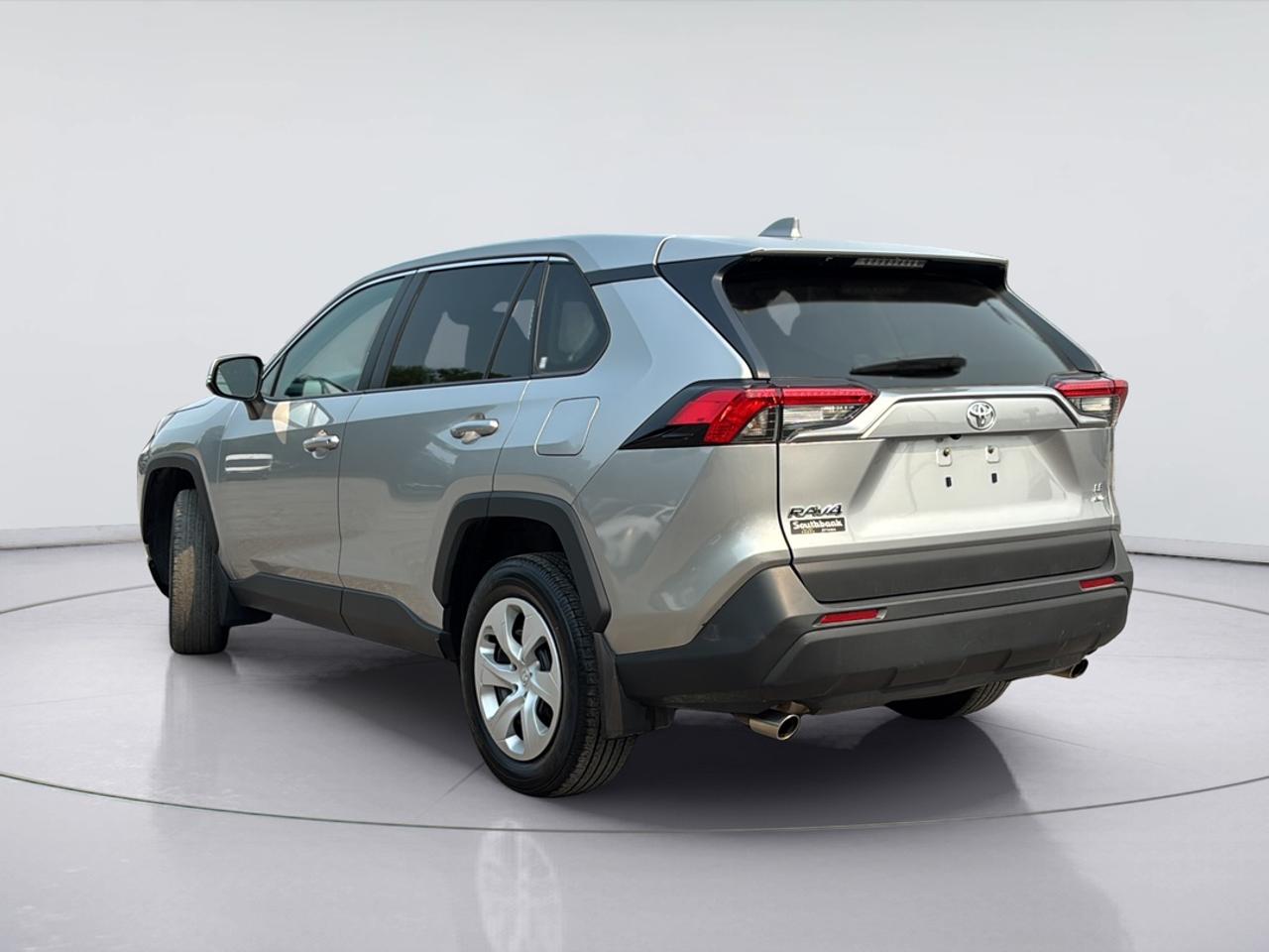 2024 Toyota RAV4 LE AWD Photo