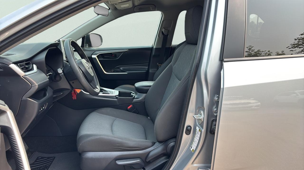 2024 Toyota RAV4 LE AWD Photo