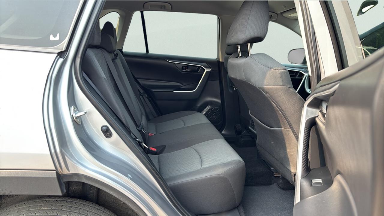 2024 Toyota RAV4 LE AWD Photo